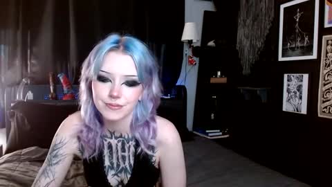 Snapshot of cerianex chatting on 01/02/25, 10:33 Averi online show from 01/02/25, 10:33