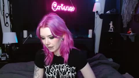 Snapshot of cerianex chatting on 03/01/25, 02:26 Averi online show from 03/01/25, 02:26