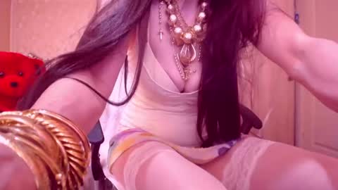 Cerise online show from 02/27/25, 03:58