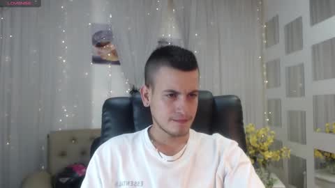 Snapshot of cerokershelby chatting on 01/05/25, 07:17 Ceroke online show from 01/05/25, 07:17