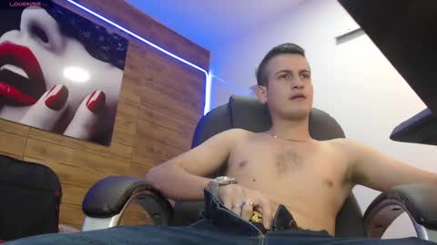 Snapshot of cerokershelby chatting on 01/14/25, 12:00 Ceroke online show from 01/14/25, 12:00