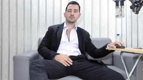 Cesar online show from 10/31/25, 03:13