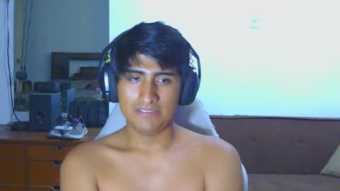 Snapshot of cesarex148 chatting on 02/25/26, 04:00 Cesar online show from 02/25/26, 04:00