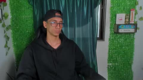 Snapshot of cfiscm chatting on 01/17/26, 07:02 NAMOR online show from 01/17/26, 07:02