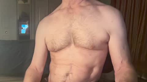 Snapshot of cfnmworkout1 chatting on 01/25/25, 02:47 cfnmworkout1 online show from 01/25/25, 02:47