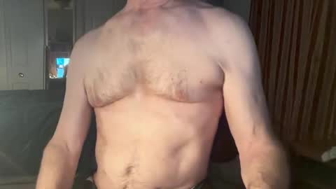 Snapshot of cfnmworkout1 chatting on 02/17/25, 03:25 cfnmworkout1 online show from 02/17/25, 03:25