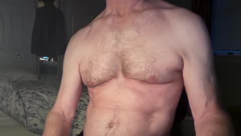 Snapshot of cfnmworkout1 chatting on 09/21/25, 11:06 cfnmworkout1 online show from 09/21/25, 11:06