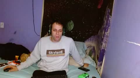 Snapshot of cguffey2284 chatting on 01/10/25, 03:29 cguffey2284 online show from 01/10/25, 03:29