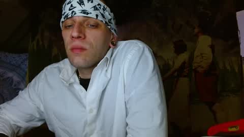 Snapshot of cguffey2284 chatting on 01/16/25, 12:12 cguffey2284 online show from 01/16/25, 12:12