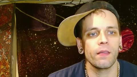 Snapshot of cguffey2284 chatting on 01/28/25, 10:01 cguffey2284 online show from 01/28/25, 10:01