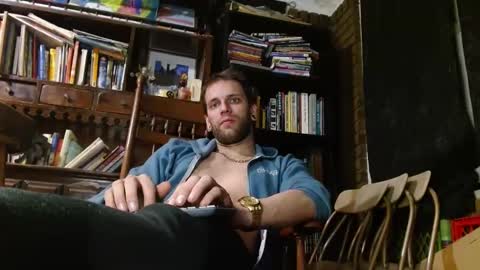 Snapshot of cguffey2284 chatting on 02/07/25, 10:29 cguffey2284 online show from 02/07/25, 10:29