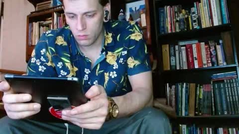 Snapshot of cguffey2284 chatting on 02/14/25, 12:30 cguffey2284 online show from 02/14/25, 12:30