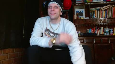 Snapshot of cguffey2284 chatting on 03/01/25, 03:10 cguffey2284 online show from 03/01/25, 03:10