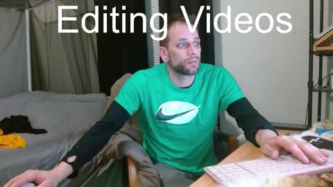 Snapshot of cguffey2284 chatting on 02/05/26, 01:54 cguffey2284 online show from 02/05/26, 01:54