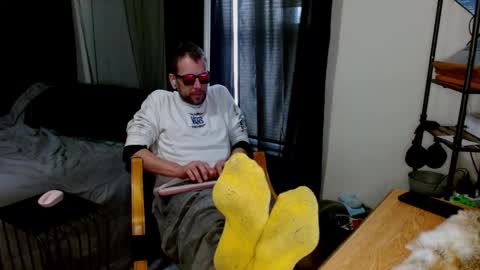 Snapshot of cguffey2284 chatting on 02/23/26, 07:33 cguffey2284 online show from 02/23/26, 07:33