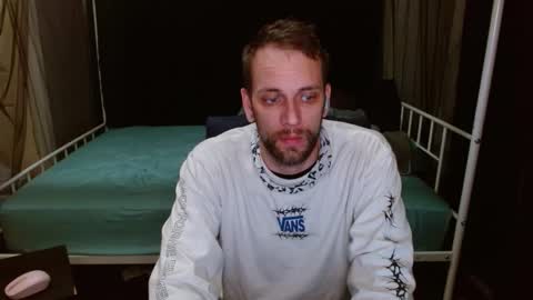 Snapshot of cguffey2284 chatting on 02/25/26, 01:26 cguffey2284 online show from 02/25/26, 01:26