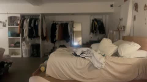 Kpapi online show from 11/18/25, 04:06