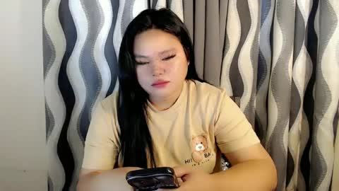 Snapshot of chabilataxx chatting on 02/06/25, 02:33 chabilataxx online show from 02/06/25, 02:33