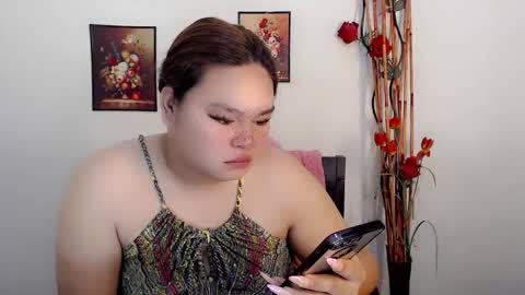 Snapshot of chabilataxx chatting on 09/26/25, 07:01 chabilataxx online show from 09/26/25, 07:01