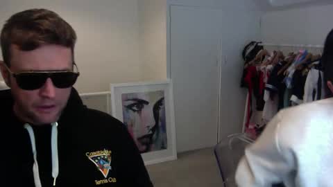 Snapshot of chacar123 chatting on 04/01/26, 11:33 2Play and play2 online show from 04/01/26, 11:33