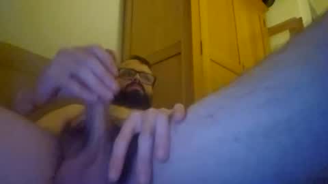 Snapshot of chachaoops chatting on 02/23/26, 01:47 HairyManNextDoor online show from 02/23/26, 01:47