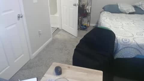 Chuck online show from 04/03/26, 07:28