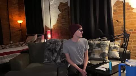 chadbentley420 online show from 12/02/25, 07:36