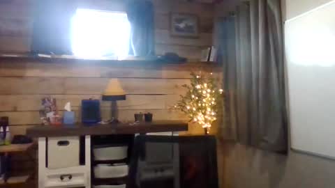 Snapshot of chadmichaell chatting on 05/25/26, 10:05 chadmichaell online show from 05/25/26, 10:05