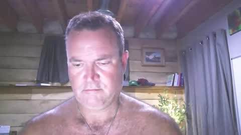 Snapshot of chadmichaell chatting on 05/29/26, 01:58 chadmichaell online show from 05/29/26, 01:58