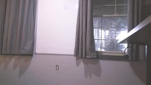 Snapshot of chadmichaell chatting on 06/05/26, 12:33 chadmichaell online show from 06/05/26, 12:33