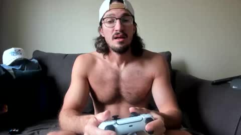 Lydong online show from 03/31/26, 08:20