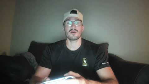 Snapshot of chadpowerz chatting on 07/13/26, 04:04 Lydong online show from 07/13/26, 04:04