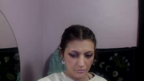 chaia online show from 04/19/26, 04:39