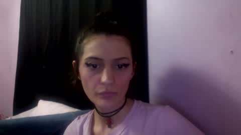 chaia online show from 06/25/26, 08:30