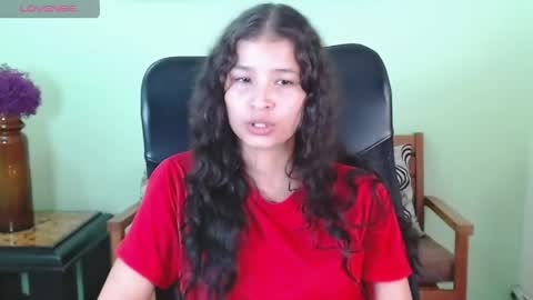 Chalon  online show from 04/22/26, 10:33