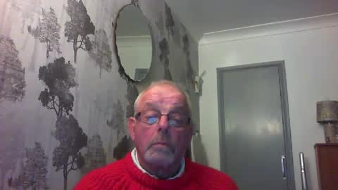 Snapshot of champers37 chatting on 01/04/25, 04:54 Champers online show from 01/04/25, 04:54