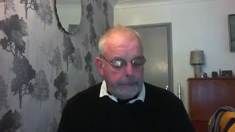 Snapshot of champers37 chatting on 01/05/25, 09:59 Champers online show from 01/05/25, 09:59