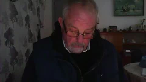 Snapshot of champers37 chatting on 02/03/25, 03:27 Champers online show from 02/03/25, 03:27