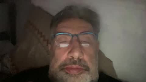 Snapshot of champsex305610 chatting on 09/28/25, 01:33 champsex305610 online show from 09/28/25, 01:33