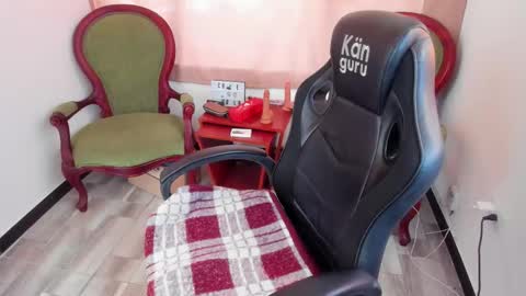          online show from 02/05/26, 04:44