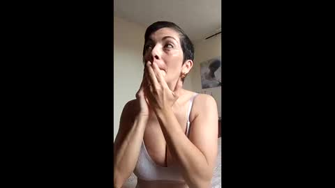 Snapshot of chanel_joliee chatting on 05/17/26, 04:47 chanel online show from 05/17/26, 04:47