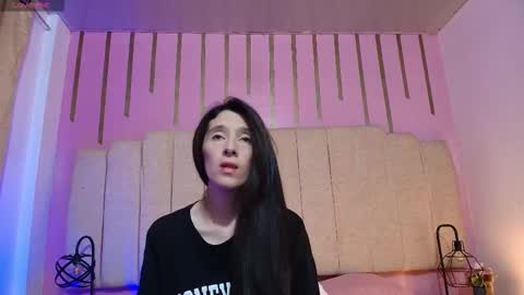 Snapshot of chanel_whitte chatting on 02/23/26, 07:55 Chanel Whitte online show from 02/23/26, 07:55