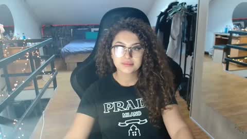 Stephanieblisss online show from 01/09/26, 11:46