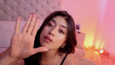 Chanell online show from 09/08/25, 08:08