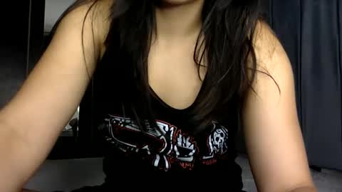 Viviana 3 online show from 05/26/26, 09:00