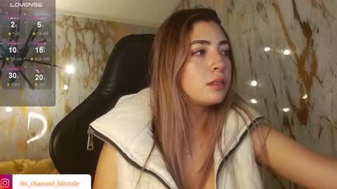 channel_blonde_a online show from 01/07/25, 08:10