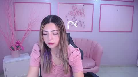 channel_blonde_a online show from 01/22/25, 04:44