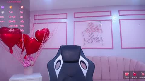 channel_blonde_a online show from 02/06/25, 04:36