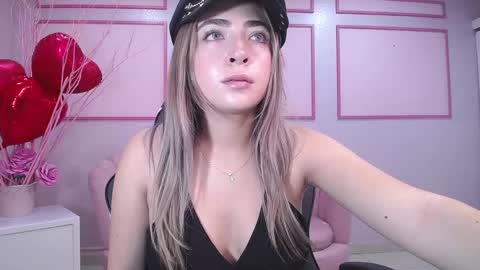 channel_blonde_a online show from 02/20/25, 04:36