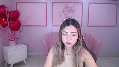 channel_blonde_a online show from 03/03/25, 04:35